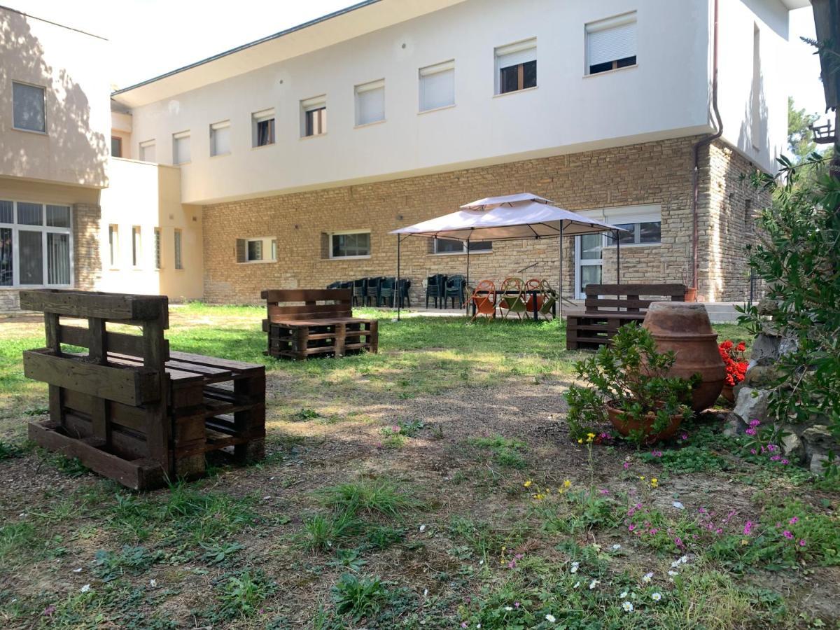 San Giuseppe Casa Per Ferie Hotel Quercianella Buitenkant foto